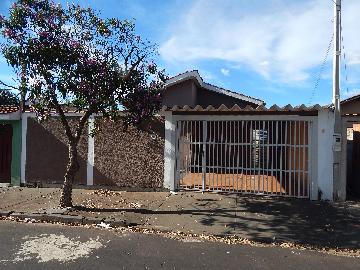 Alugar Casa / Padrão em Ribeirão Preto. apenas R$ 1.050,00