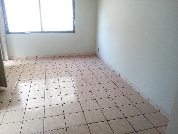 Alugar Apartamento / Padrão em Ribeirão Preto. apenas R$ 108.000,00