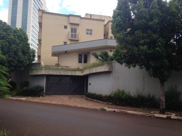 Alugar Casa / Padrão em Ribeirão Preto. apenas R$ 10.000,00