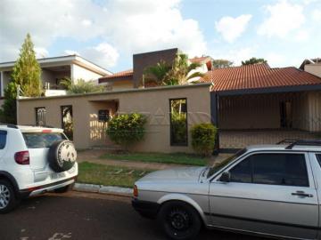 Alugar Casa / Padrão em Ribeirão Preto. apenas R$ 2.700,00
