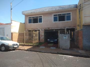 Alugar Casa / Padrão em Ribeirão Preto. apenas R$ 2.200,00