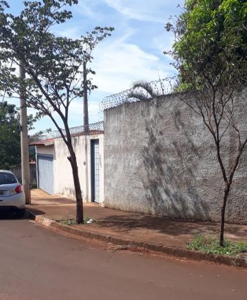 Alugar Casa / Padrão em Jardinópolis. apenas R$ 615.000,00