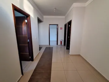 Alugar Casa / Padrão em Ribeirão Preto. apenas R$ 950,00