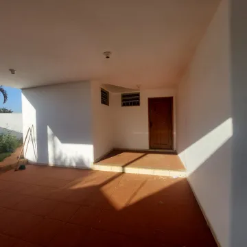 Casa Padrão térrea no Bairro City Ribeirão, Zona Sul de Ribeirão Preto/SP.
