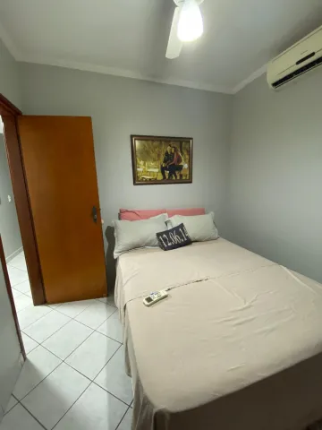 Apartamento padrão no Bairro Planalto Verde, Zona Oeste de Ribeirão Preto/SP.